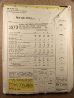 Back view of pattern M3573